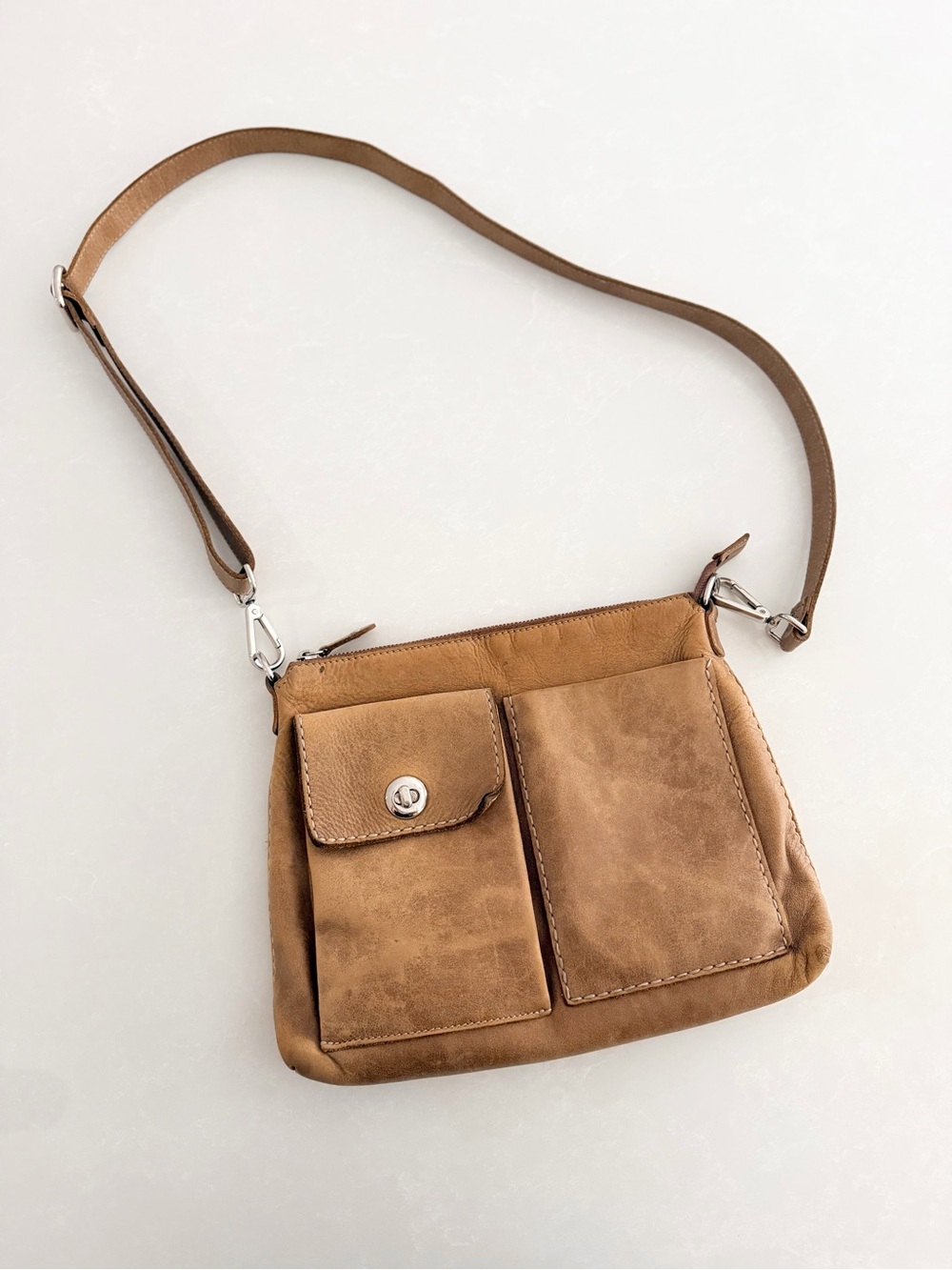 Roots "The Villager" Tribe Leather Crossbody Bag • Tan/Brown